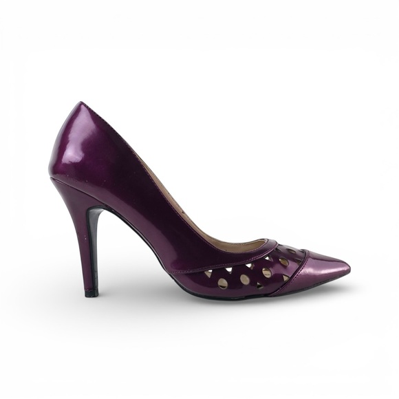 Shoes - Unisa Purple Patent Laser-Cut Pointed Toe Pumps - Size 8.5M